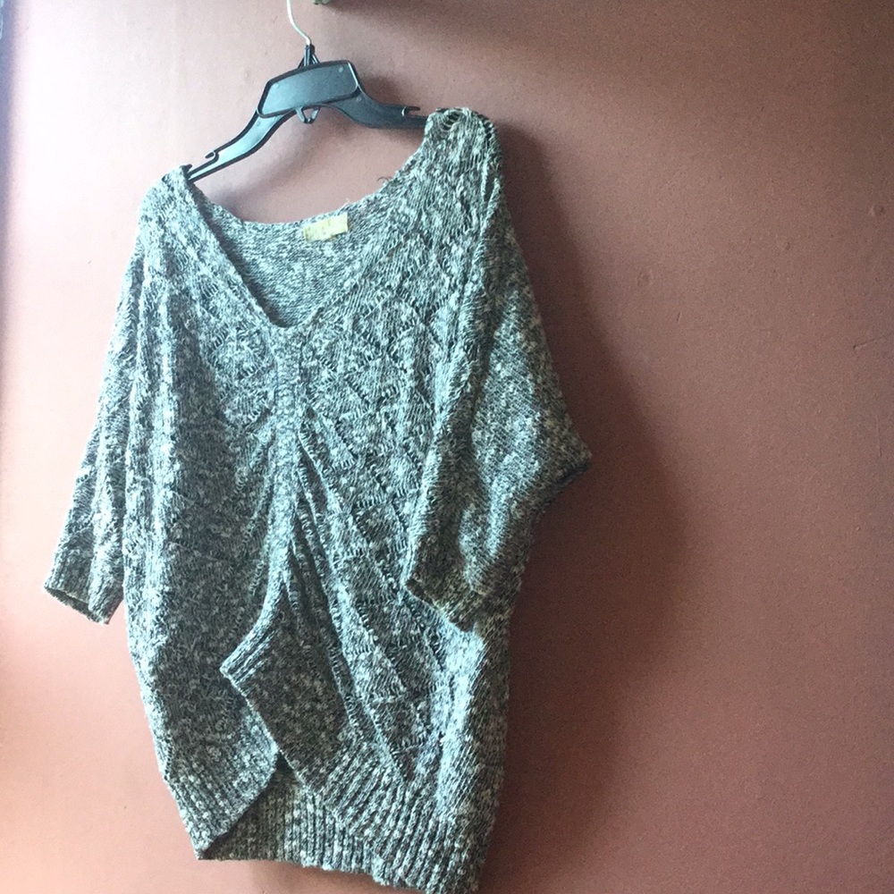 Thin gray sweater